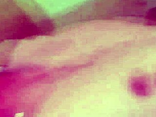 this rough massage with the cute brunette masseuse is hardcore 😈