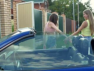 Stella and odry licking pussy in lesbian scene