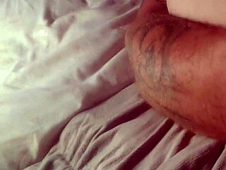 An experienced guy casually shares his self-sucking story with a big cock