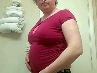 i love watching this tranny's teasing striptease ripping clothes and showing panties