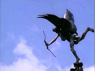 Vintage swinging london is so exciting!