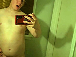 Gay Guy Strokes Hard for Intense Cum Release