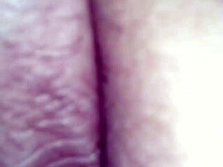 Big PUSSY Stretched Wide in Amateur Action