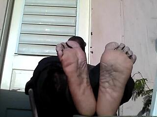Bear black master shows big feet after work, seeking slave