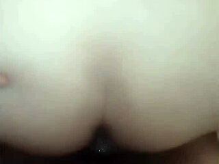 la gordita se pone en cuatro para bbw milf