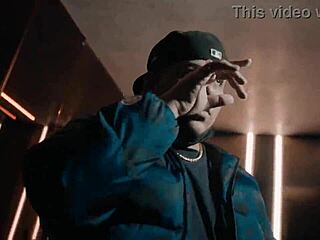 um mano da gang fodido pelo seu melhor amigo