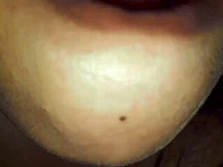 Sis's leche-filled blowjob and cumshot: a homemade gem