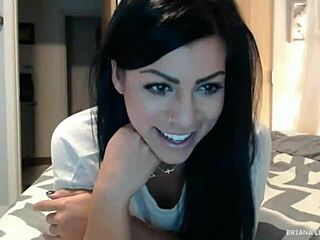 briana lee shows off her natural tits on webcam 😍