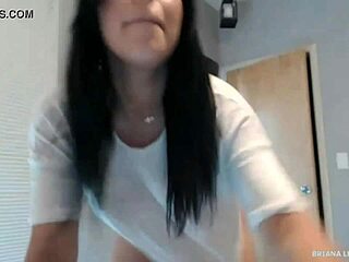 briana lee shows off her natural tits on webcam 😍