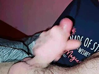 shape691 casually sucks dick in a homemade video, swallowing cum