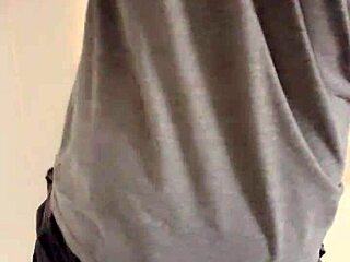 Indian hunk's hidden webcam session ends with a bang