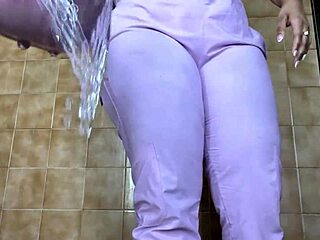 Hidden camera catches hot hospital tarty Big Ass in action