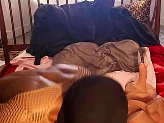 A solo player's hardcore deep anal scene