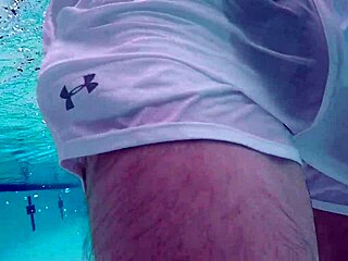 Xnxxjohn Pool Boy Caught In See-Thru Underwater Action