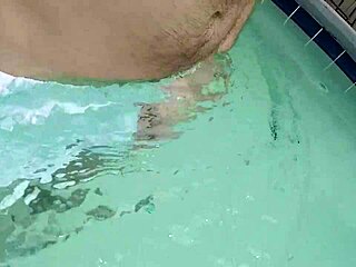 Xnxxjohn Pool Boy Caught In See-Thru Underwater Action