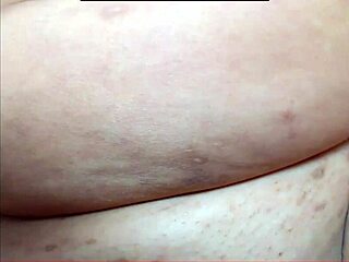 Webcam Mature Shows Off Saggy Tits in Raw Display