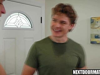 Gay sex with a stranger, want to join?