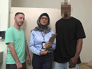 Mia Khalifa's Funny Handjob Bloopers With Tony Rubino.