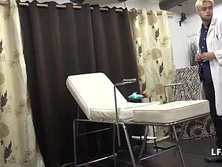 Want to see some hot amateur French porn action?