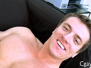 Hot gay videos, check out the best of gaygay!