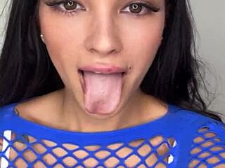 I, Claudia Bavel, masturbate in my best lingerie and squirt big