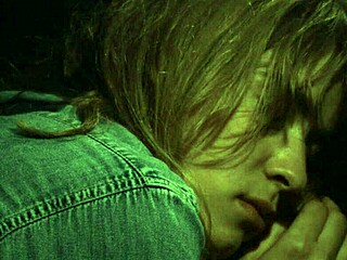 Join the cam girl enjoying ass toying and deepthroat