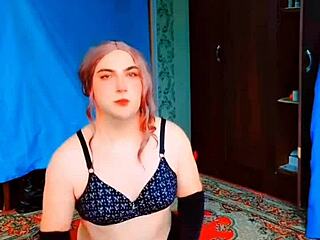 Big Butt Twink Underpants Show!