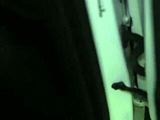 Veronica Leal, succumb to anal pleasure in the office?