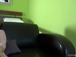 Alessandra Jane's steamy POV experience in sexy nylons and leggings