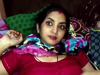 Amateur Indian cutie gets her ass fucked in HD video