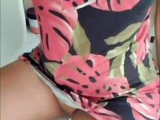 Seduzir um amigo chamei para a minha casa e ele me comeu que nem um selvagem