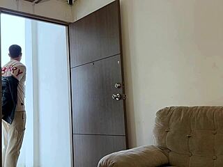Big tits bouncing for huge delivery cock in USA
