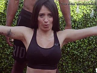 Jesus R Eyes' Black Cock Works On Milf Linda's Pussy In Hardcore!