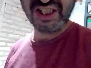 I found a thief in my bed and took advantage