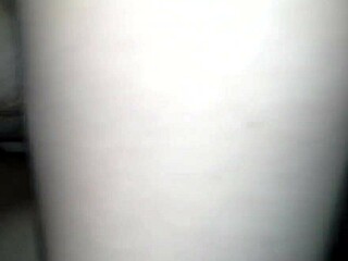 Sloppy blowjob from bbw girlfriend surprises friend