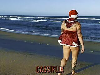 christmas milf gives her pussy as a gift on the beach