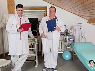 Nela Decker’s Speculum Exam Turns Into Fucking Machine Orgasm