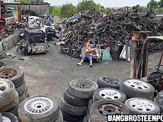 Hot teen gets booty fucked outdoors!