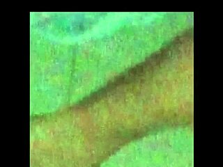 socou fundo e gozou dentro da casada safada completo no red 😏