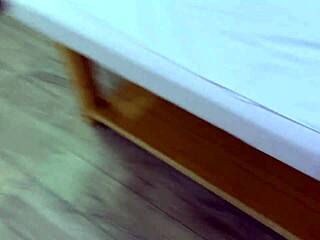 oh wow, masseuse gives happy ending after catching client!