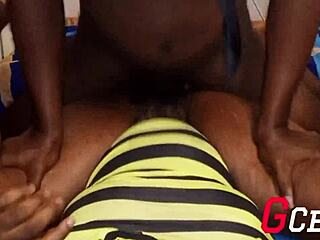 Beautiful girlfriend gets a great orgasm in the missionary position
