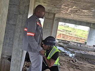 workers banging bareback in public after hours 😜