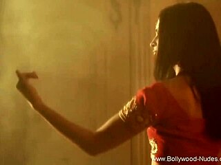 sexy indian babe dances belly moves, teasing solo with erotic vibes