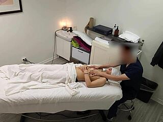 Petite Japanese girl gets massaged and fucked by masseur