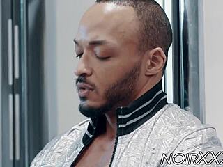 मस्कुलर ब्लैक हंक डिलन डियाज अपने मसिव बीबीसी को सोलो स्ट्रोक करता है