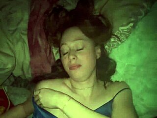 18 year old chariti wants cum after senior prom, old man gives handjob