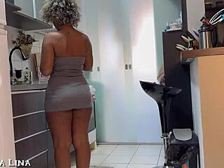 College professor seduces student for better grades and sex