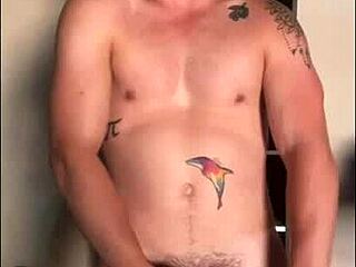 Twink Jerks Off In The Sunlight