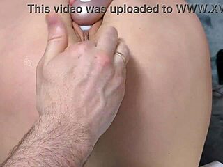 Heyy, check this German milf getting her ass stretched with fisting!