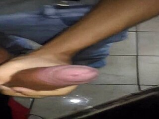 Pariah makes the alligator cum in this hentai scene 😏